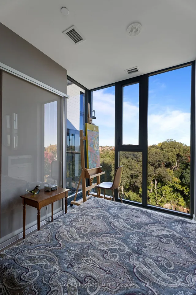 Additional image 10 of 250 Lawrence Ave Unit 703