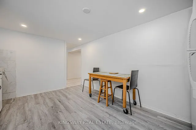 Additional image 21 of 650 Upper Sherman Ave