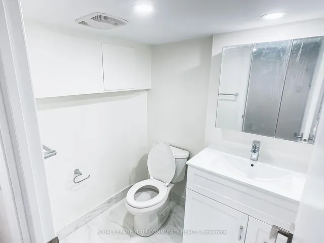 Additional image 31 of 1623 Keele St