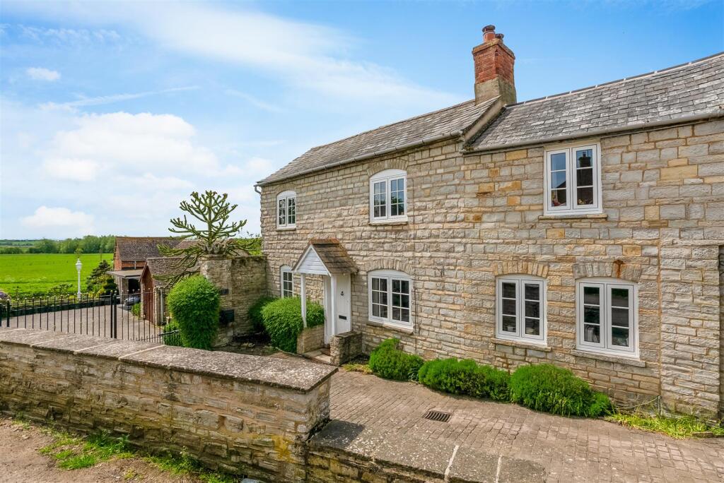 Additional image 4 of Grange Road, Bidford-On-Avon