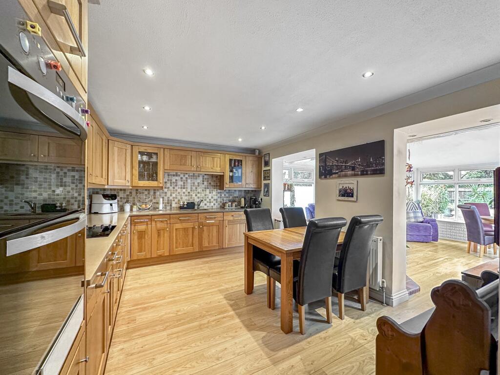 Additional image 2 of Elmwood Way, Highcliffe, Dorset. BH23 5DL