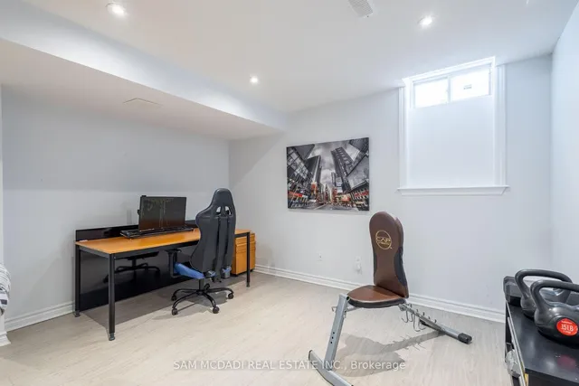 Additional image 36 of 296 Wrigglesworth Cres