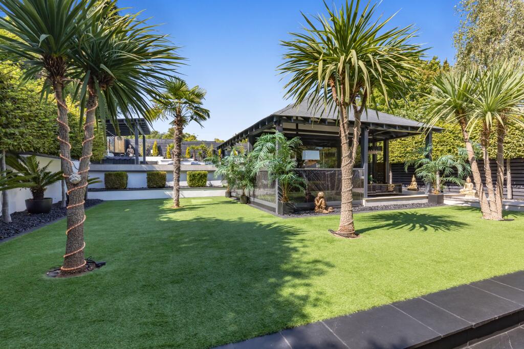 Additional image 12 of Brangwyn Crescent, Brighton, BN1