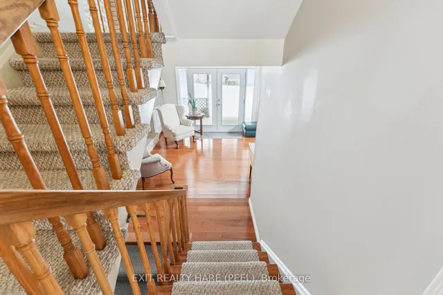 Additional image 25 of 121 Royal Palm Dr