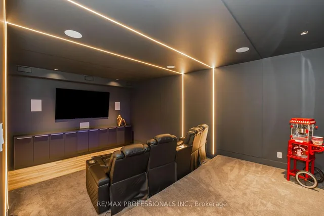 Additional image 30 of 21 Tyre Ave