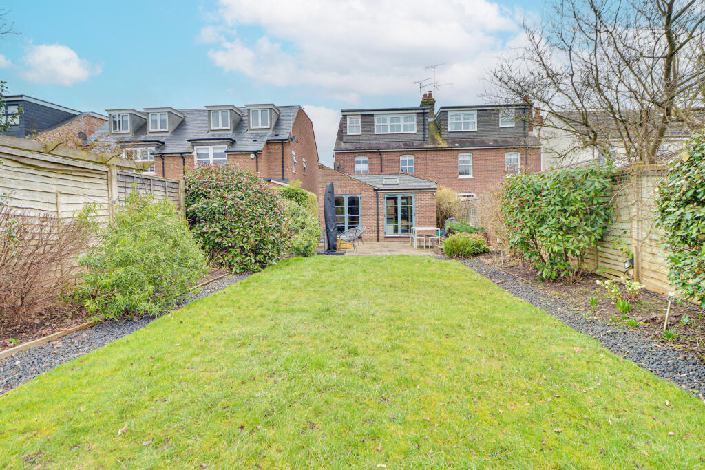 Additional image 21 of Luton Road, Harpenden, AL5