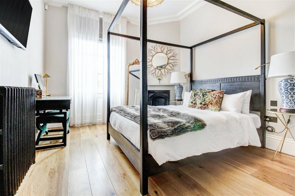 Additional image 19 of Bridge Street Row East, Chester, CH1 1NW