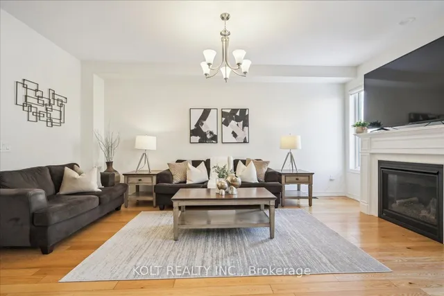 Additional image 24 of 40 Military Cres