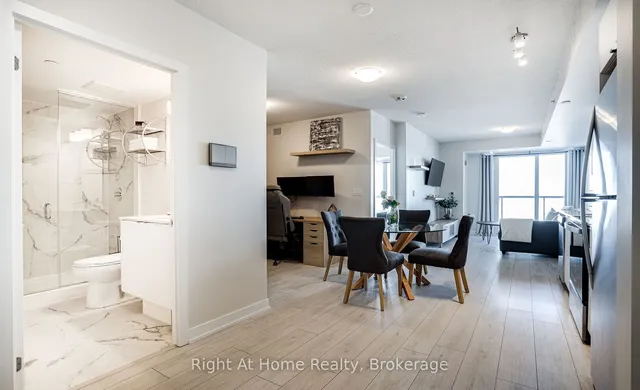 Additional image 4 of 3210 Dakota Common Unit A613