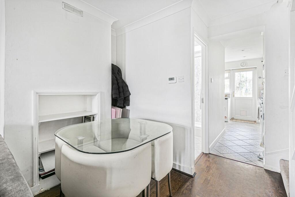 Additional image 5 of Dixons Hill Road, Welham Green, AL9