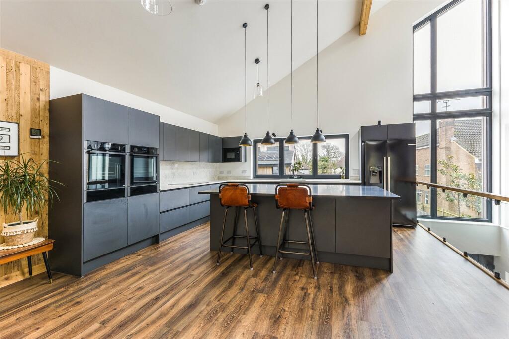 Additional image 4 of Haven Place, Park Street Lane, Park Street, St. Albans, AL2