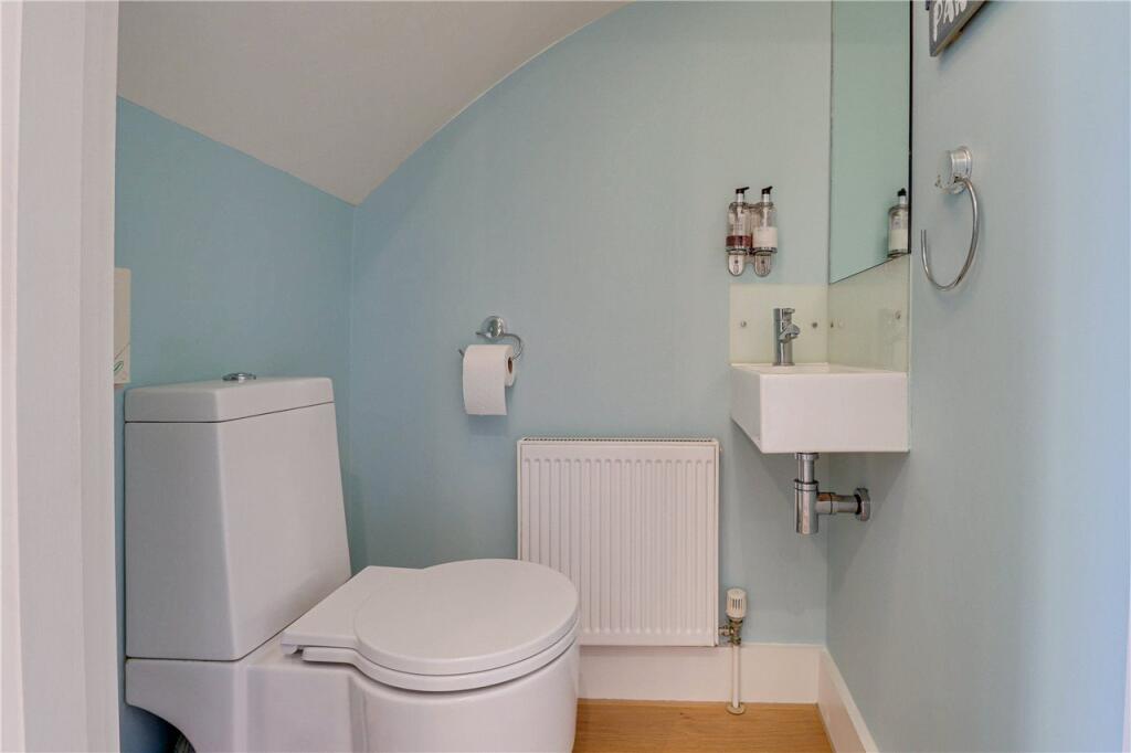 Additional image 7 of Kingcroft Road, Harpenden, Hertfordshire, AL5