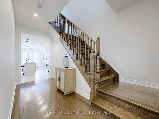 Additional image 19 of 10 Adventura Rd