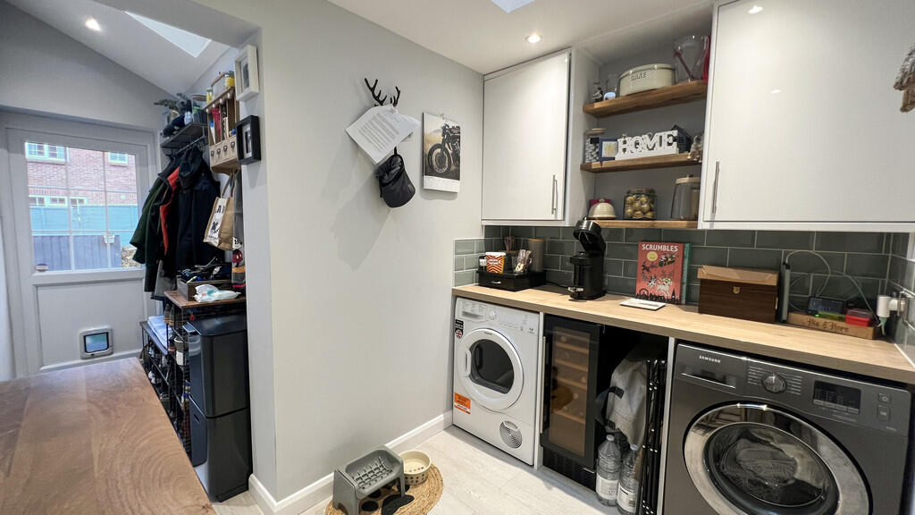 Additional image 7 of Manor Fields, Bratton