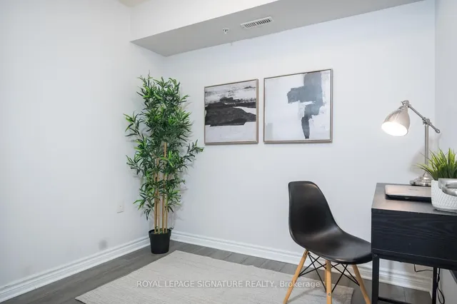 Additional image 23 of 1340 Main St Unit 208