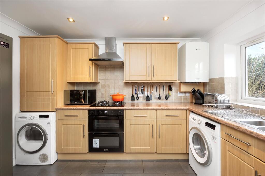 Additional image 3 of Roundstone Lane, Angmering, Littlehampton, West Sussex, BN16