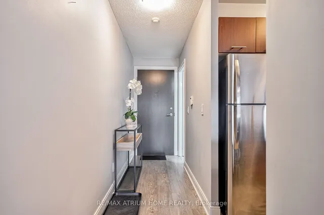 Additional image 5 of 135 Village Green Sq Unit 3422