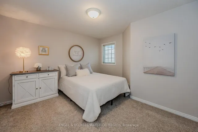 Additional image 31 of 38 Candle Cres