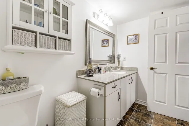 Additional image 29 of 1431 Walkers Line Unit 411