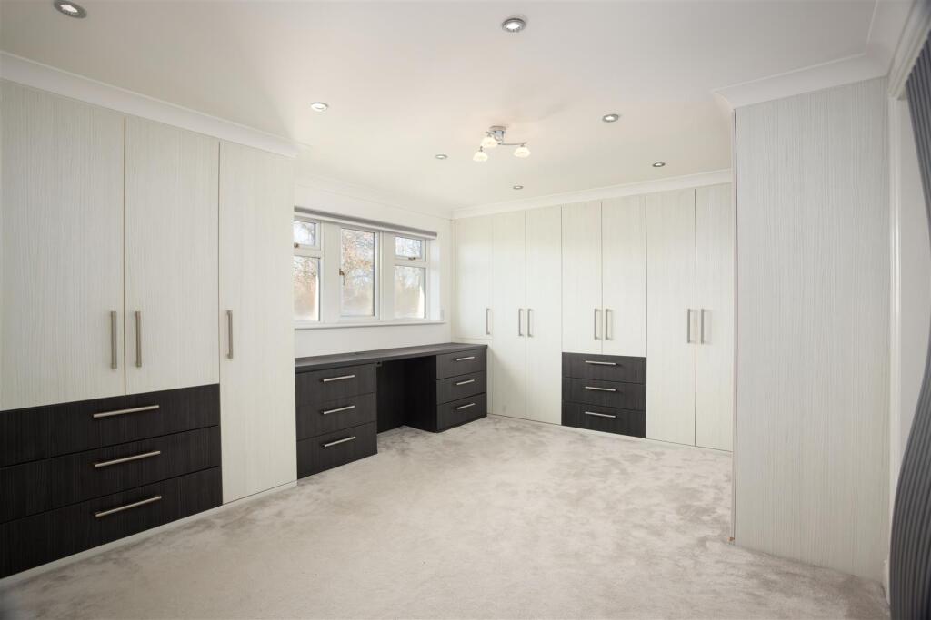 Additional image 14 of Kellymoor Walk, Idle