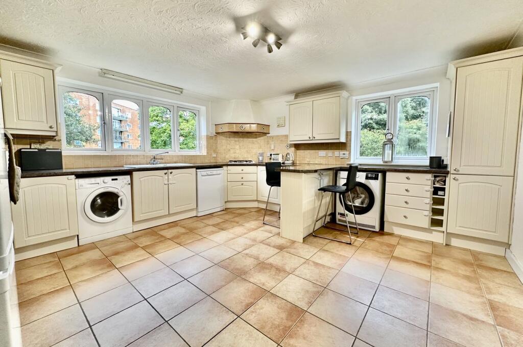 Additional image 4 of West Cliff Road, West Cliff, Bournemouth, BH4