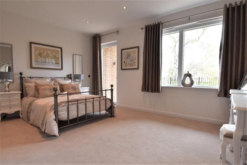 Additional image 8 of Bristol Road South, Northfield, Birmingham, B31