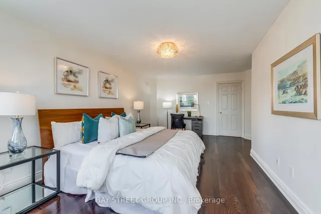 Additional image 27 of 1128 Lansdown Dr