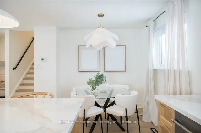 Additional image 12 of 3233 Lansdown Dr