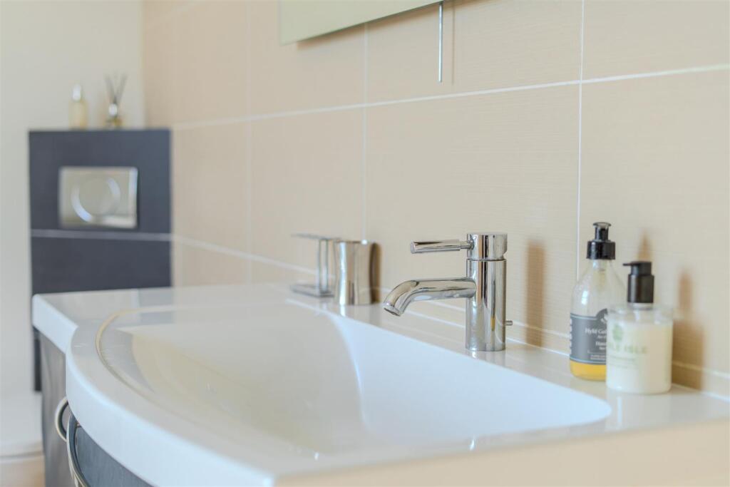 Additional image 43 of Cecil Road, Clifton, Bristol, BS8