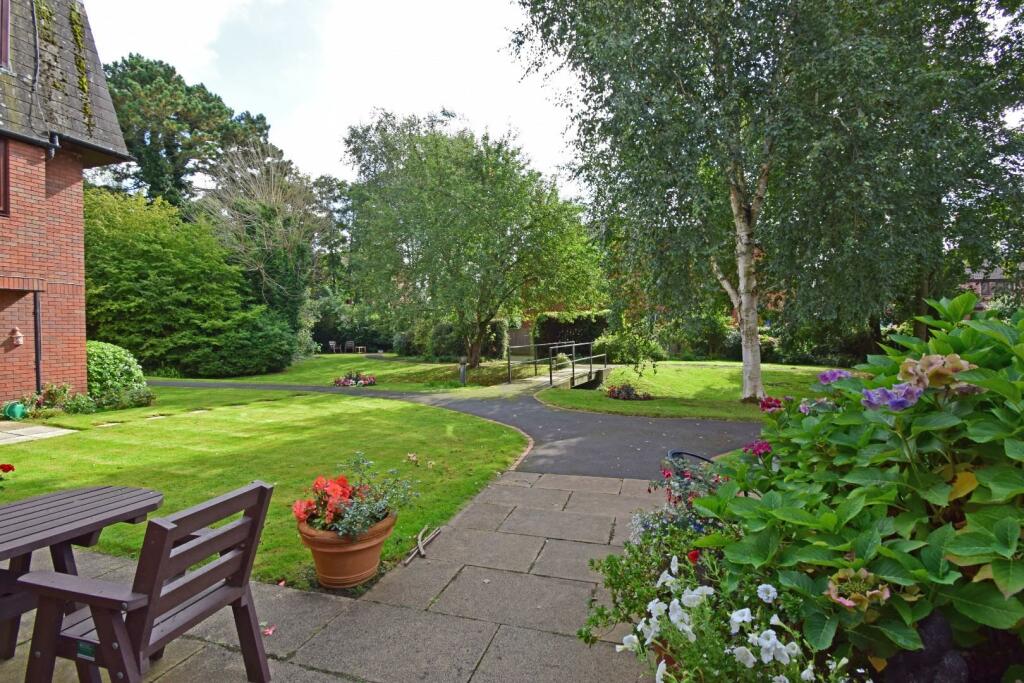 Additional image 16 of 29 St James Court, 30 The Strand, Bromsgrove, Worcestershire, B61 8AB