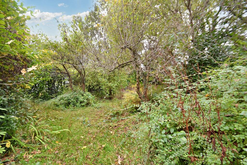 Additional image 17 of Broadstone