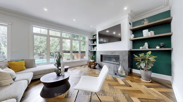 Additional image 6 of 10 Avery Ave