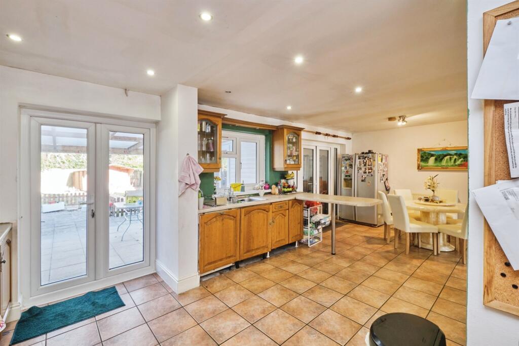 Additional image 5 of Coronation Road, Great Barr, Birmingham