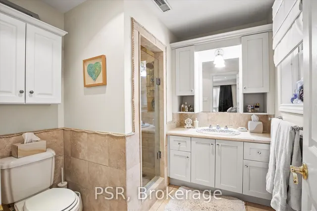 Additional image 20 of 70 Ridelle Ave