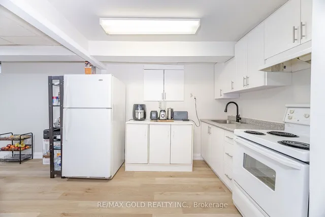 Additional image 29 of 249 Hansen Rd