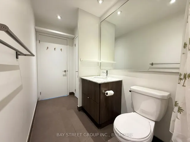 Additional image 16 of 170 Fort York Blvd Unit 2003