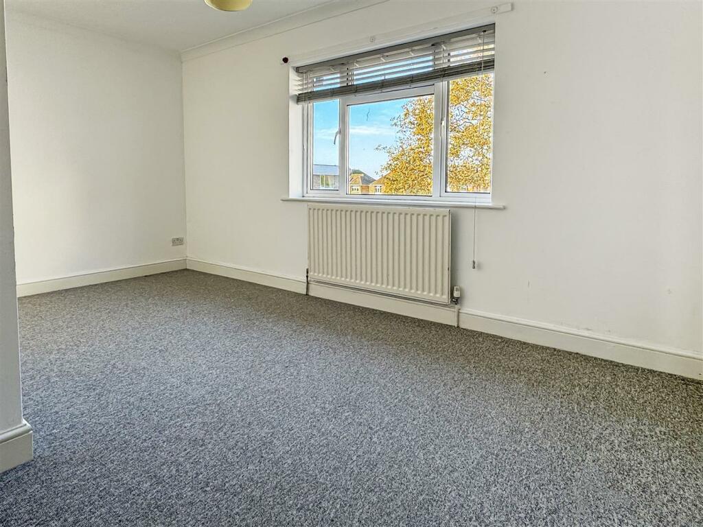 Additional image 6 of St. Floras Road, Littlehampton
