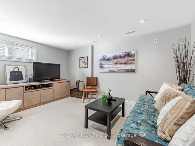 Additional image 25 of 90 George Henry Blvd Unit 17