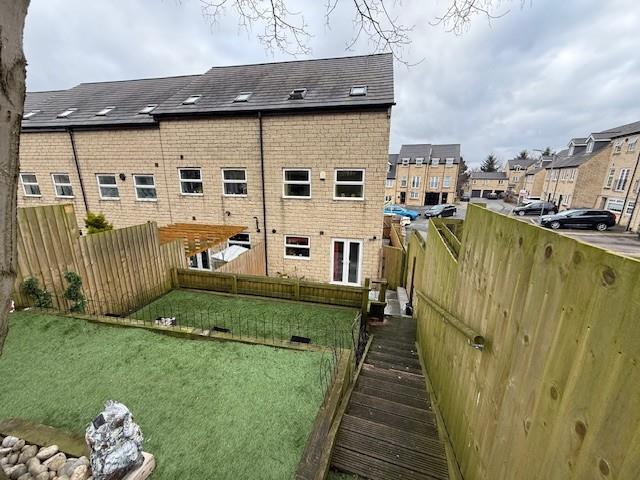 Additional image 18 of Far Highfield Close, Idle