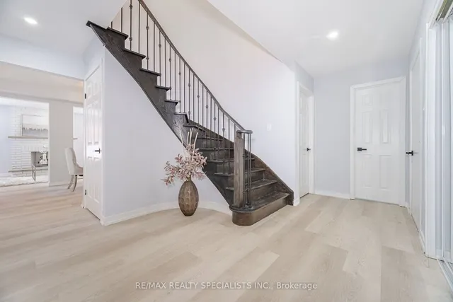 Additional image 35 of 21 Porteous Circ