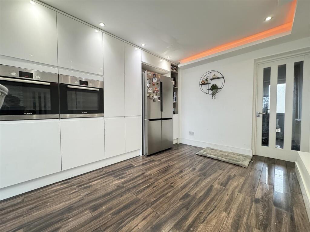 Additional image 14 of Elmbank Grove, Handsworth Wood, Birmingham