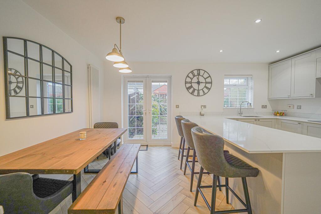 Additional image 4 of Boundary Lane, Shirley, B90