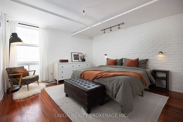 Additional image 11 of 6 Bartlett Ave Unit 1