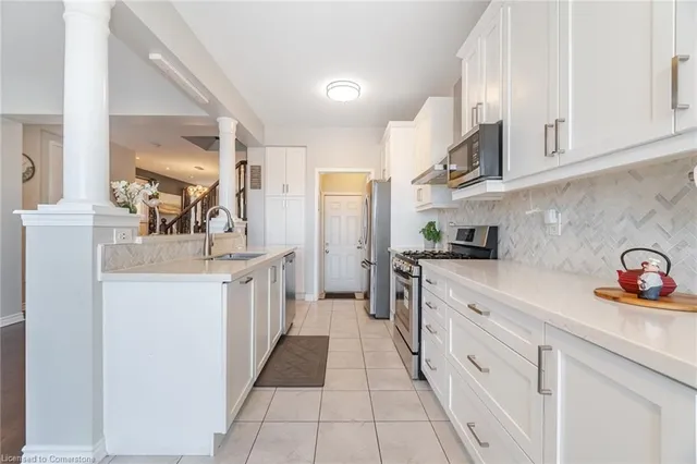 Additional image 25 of 1407 Chretien Street