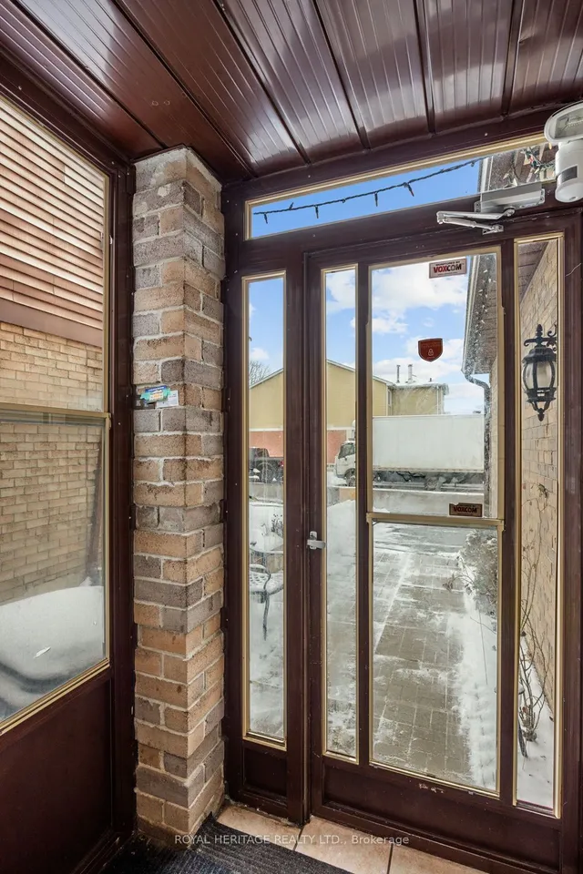 Additional image 4 of 109 Plumrose Ptwy