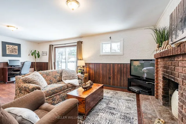 Additional image 12 of 520 Bridgman Ave