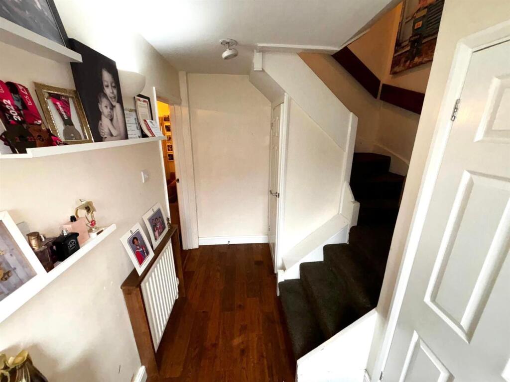 Additional image 6 of Linnet Walk, Hatfield