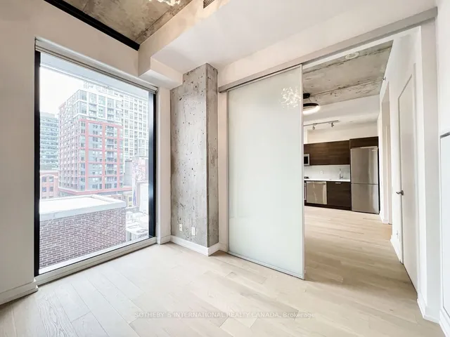 Additional image 10 of 11 Charlotte St Unit 606