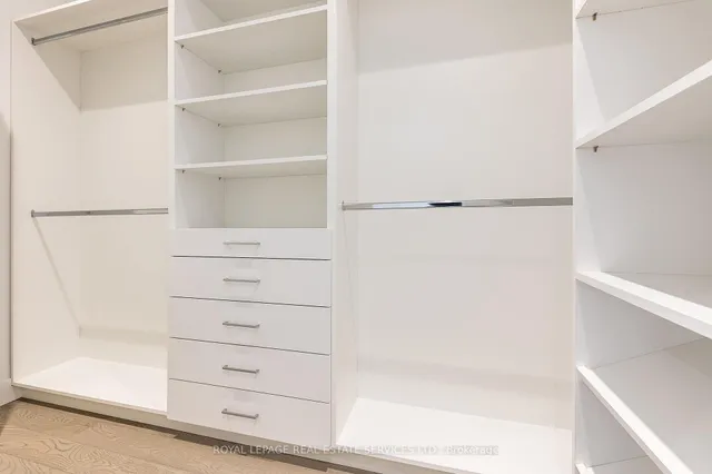 Additional image 20 of 241A Evelyn Ave