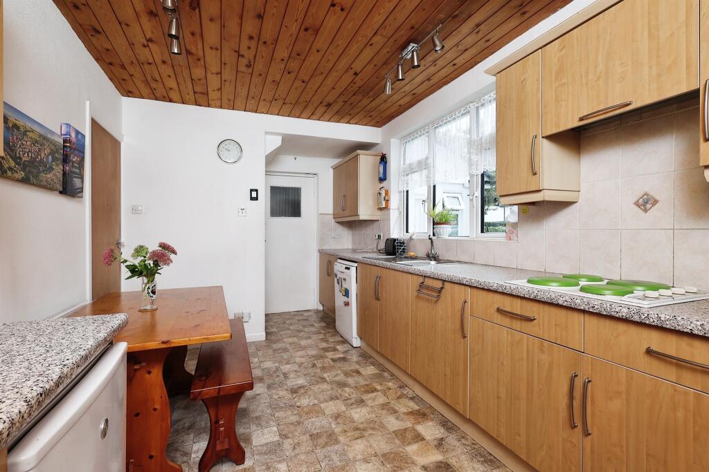 Additional image 9 of Manor Drive, Bingley